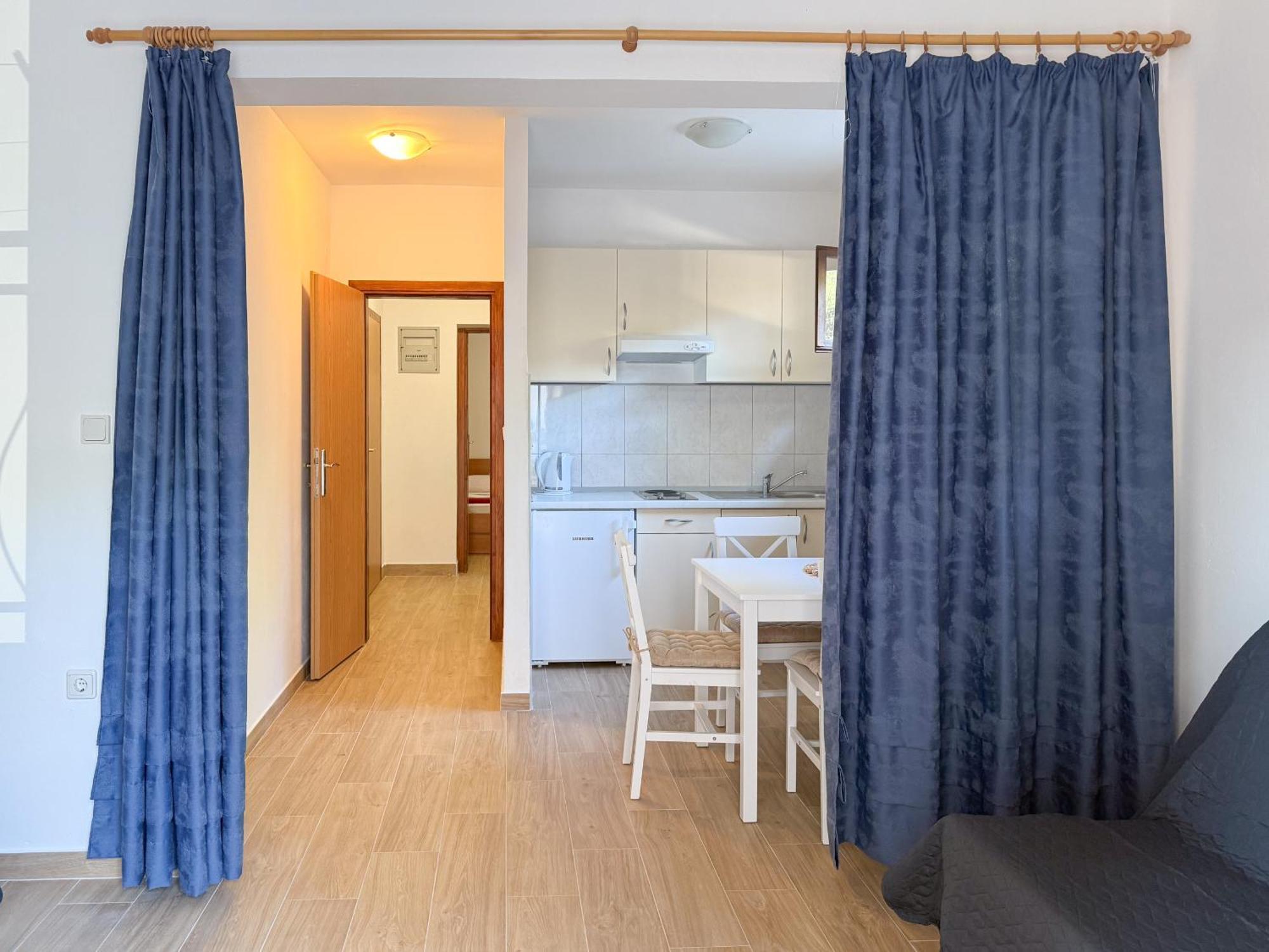 Appartement Niko Drvenik (Split-Dalmatia)